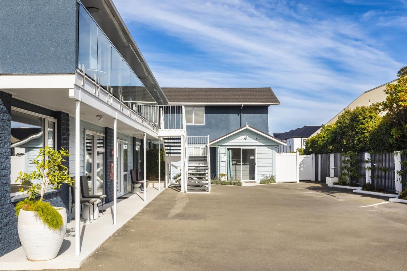 The Adelphi Motell Christchurch Exteriör bild