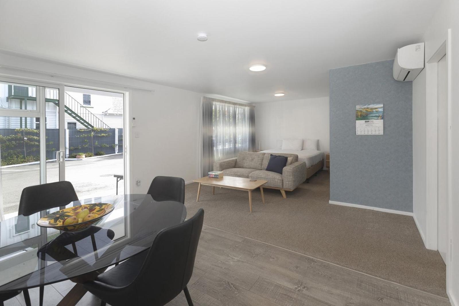 The Adelphi Motell Christchurch Exteriör bild